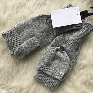 H&M Accessories - NWT H&M Gray Gloves H&M Accessories - NWT H&M Gray Gloves